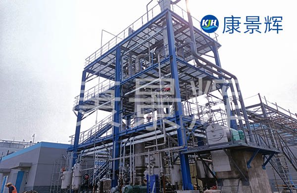 四效蒸發(fā)器不一定就是要處理工業(yè)廢水的，在食品類(lèi)的廢水中起到產(chǎn)品生產(chǎn)制造的作用